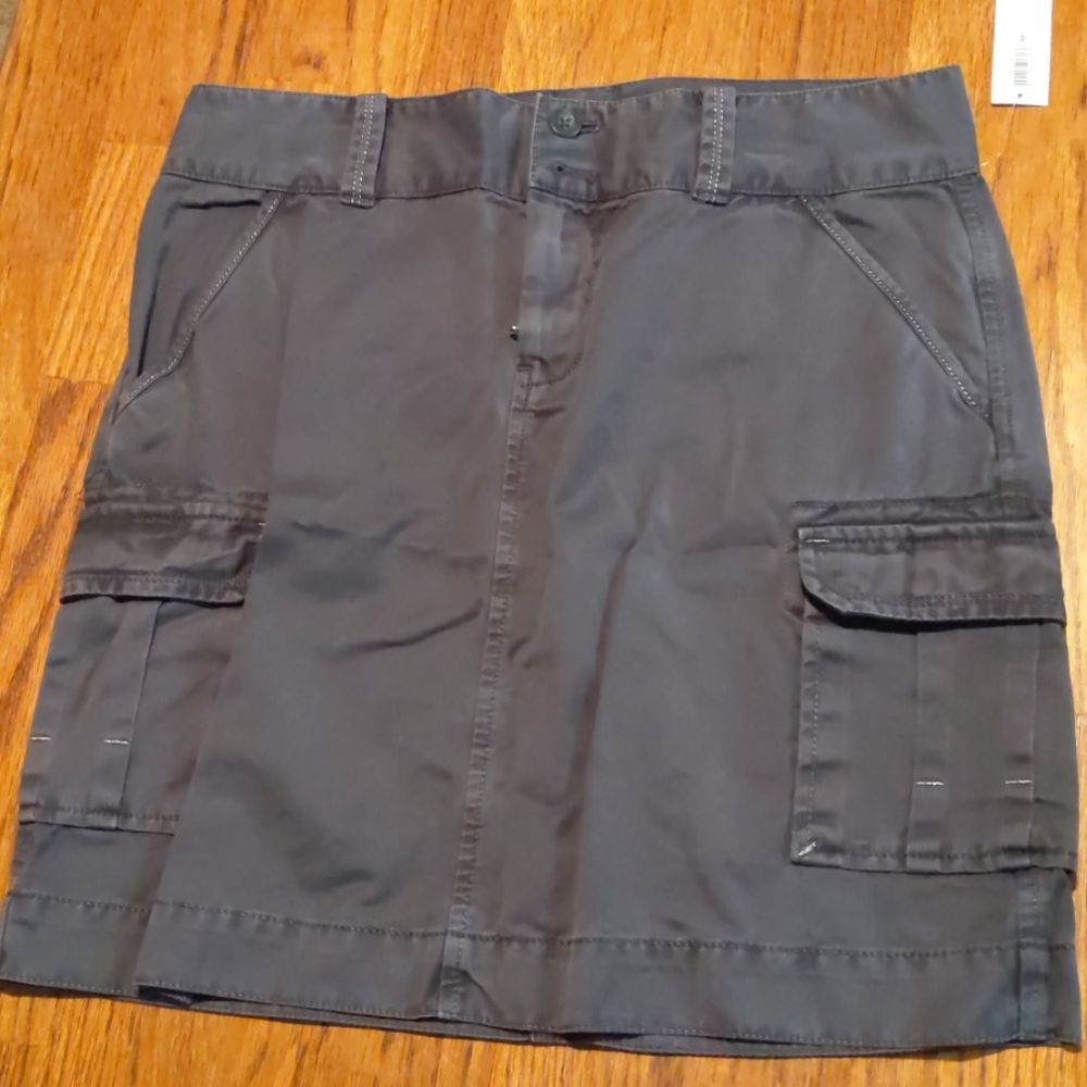 Gray Old Navy Mini Skirt Size 4 NWT